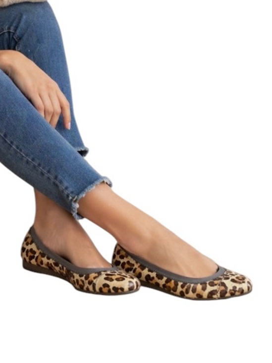 Nicole Miller Shoes - Nicole Miller Women's Ballet Flats Leopard Print Slip-On Round Toe Size 8M